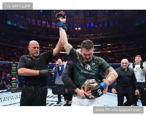 UFC对战激烈程度让裁判三度介入，拳迷热血沸腾