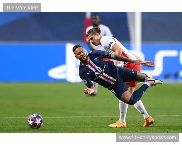 朗斯领跑法甲榜首，力压巴黎展现统治力